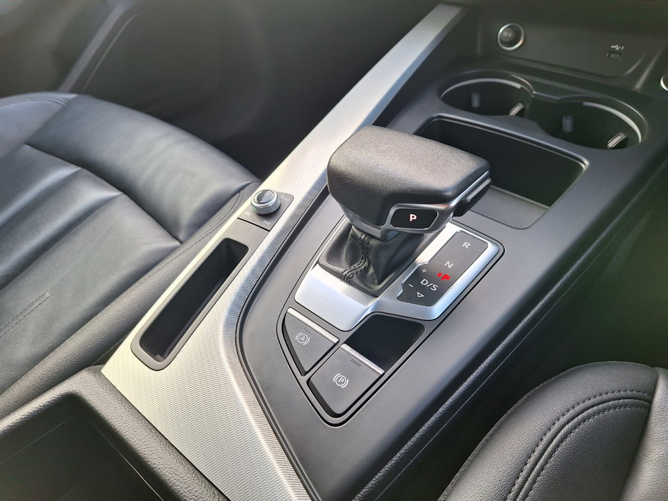 2023 Audi A4 2L Diesel For Sale Images