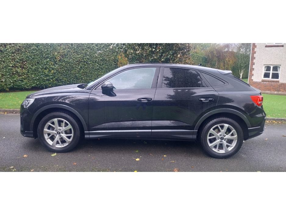 2025 Audi Q3 2L Diesel For Sale Images