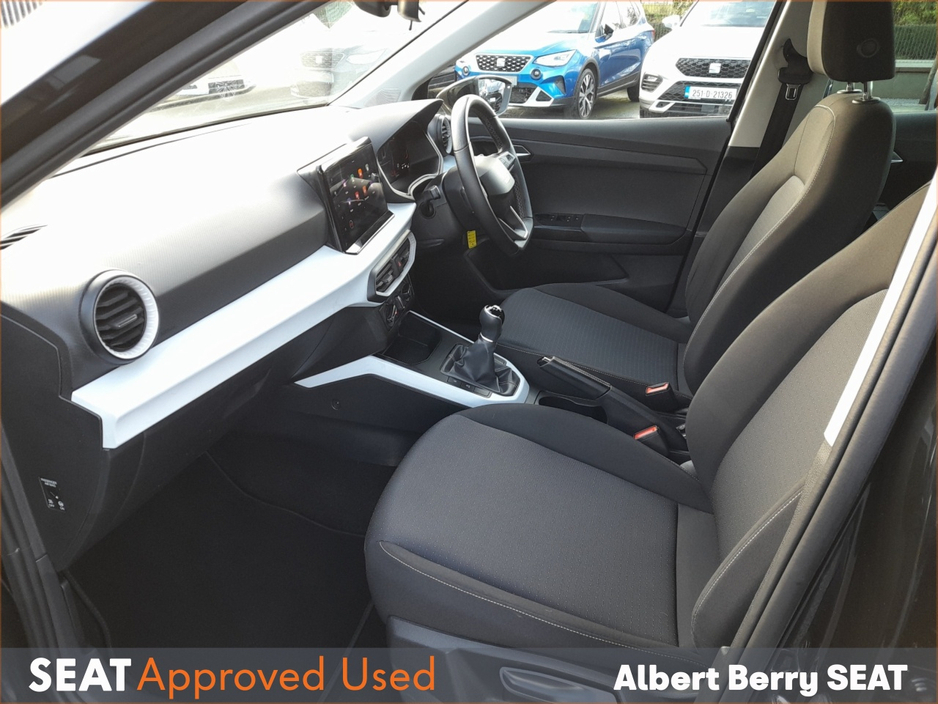 2023 SEAT Arona 1L Petrol For Sale Images