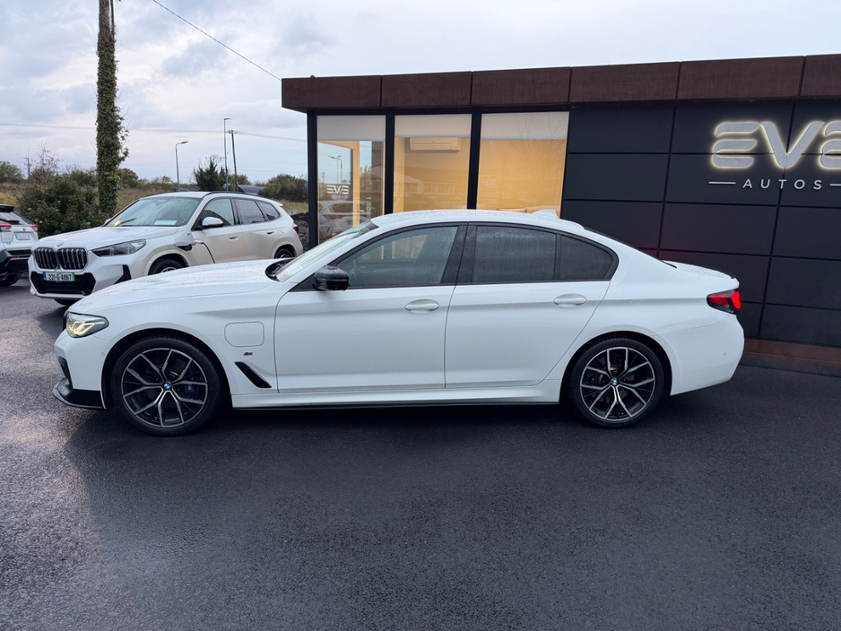 2021 BMW 5 Series 2L Petrol Plug-in Hybrid For Sale Images