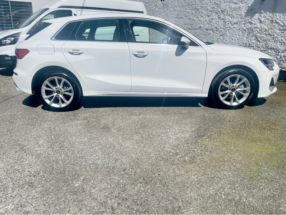 2025 Audi A3 1.5L Petrol Plug-in Hybrid For Sale Images