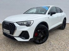 2023 Audi Q3 1.4L Petrol Plug-in Hybrid For Sale Images