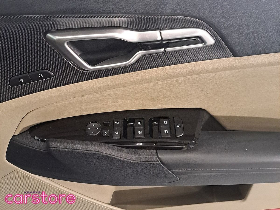 Kia Sportage 1.6 CRDi SCR Diesel 115 hp K4 6MT — thumbnail 18