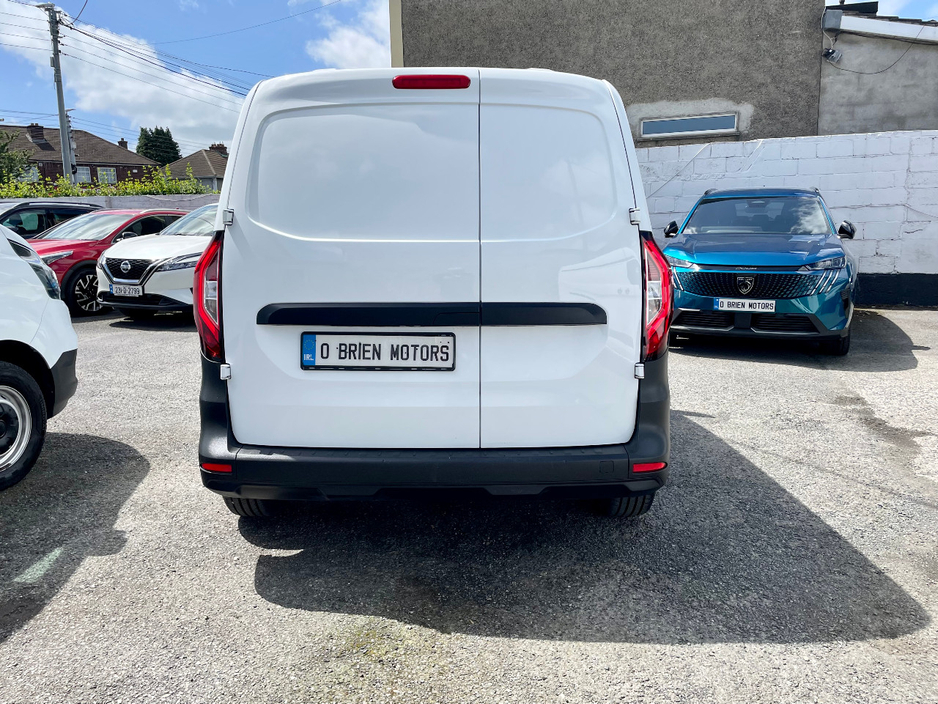 2023 Renault Kangoo 1.5L Diesel For Sale Images