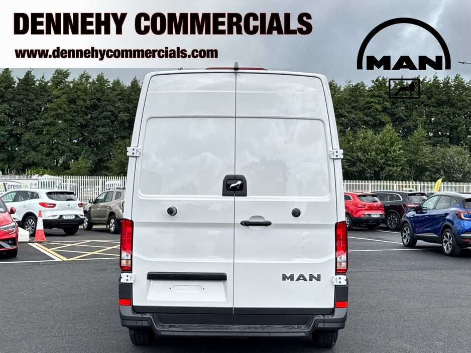 2025 MAN TGE 2.0L Diesel For Sale Images