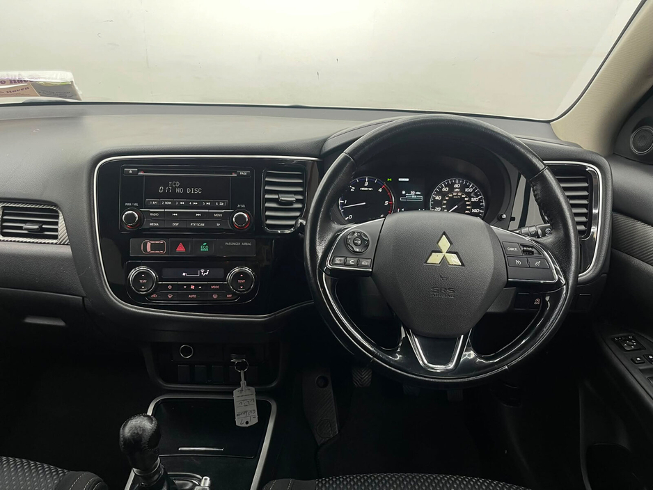 2017 Mitsubishi Outlander 2.3L Diesel For Sale Images