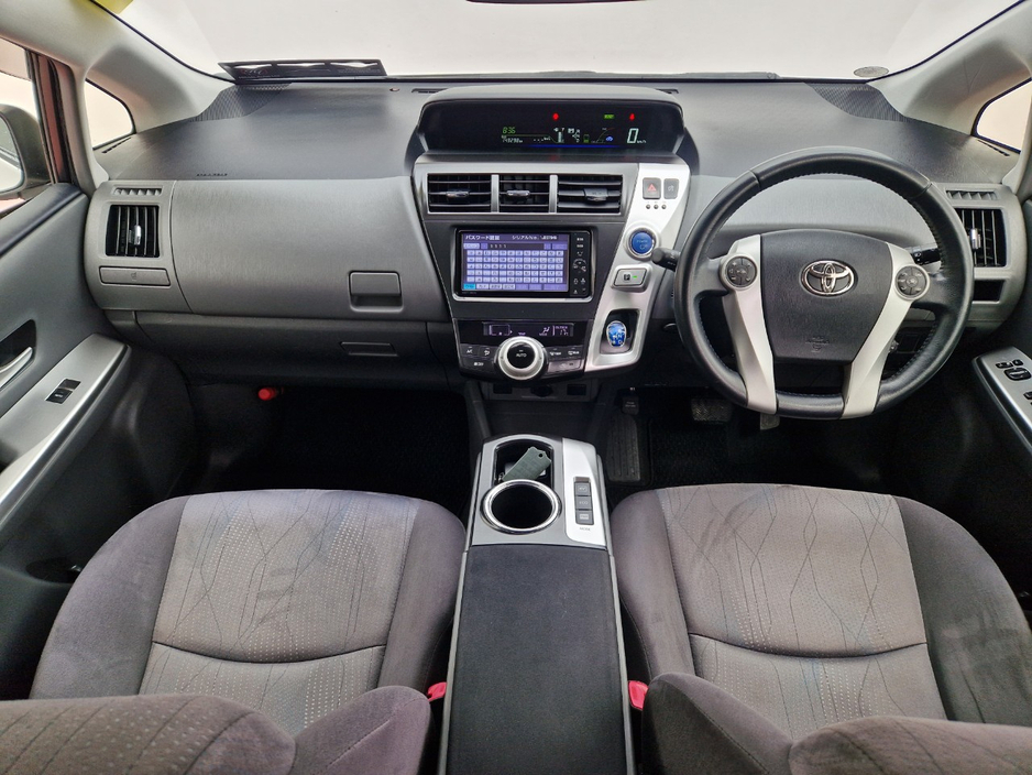 2012 Toyota Prius 1.8L Petrol Hybrid For Sale Images