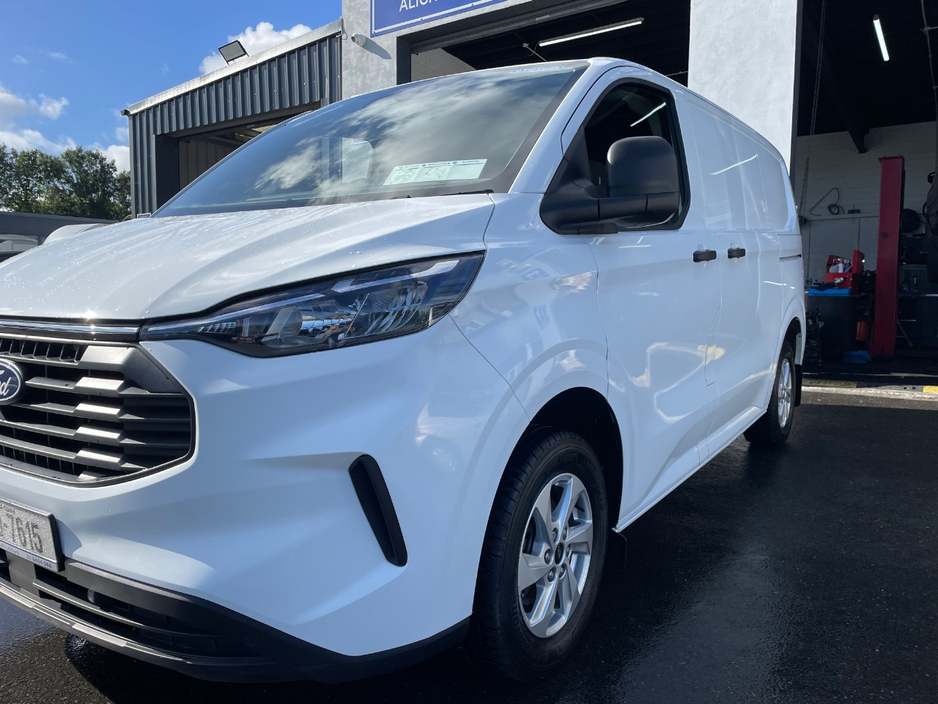 2025 Ford Transit 2L Diesel For Sale Images