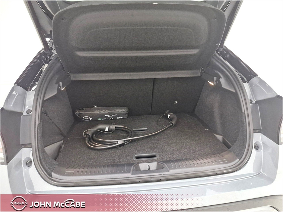 2027 Nissan Leaf 0L Electric For Sale Images
