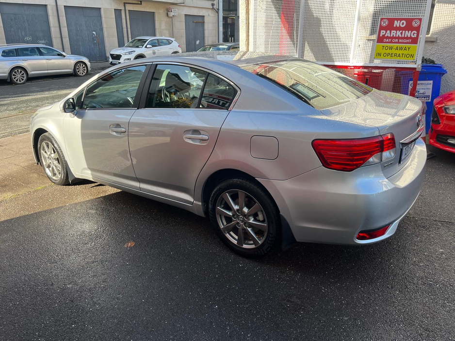 2013 Toyota Avensis 2L Diesel For Sale Images