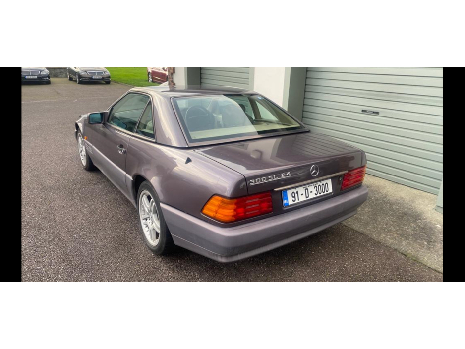 1991 Mercedes-Benz SL Class 3L Petrol For Sale Images