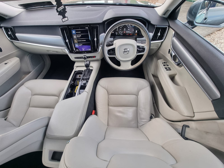 2017 Volvo S90 2L Diesel For Sale Images