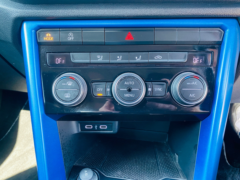 2021 Volkswagen T-Roc 2L Diesel For Sale Images