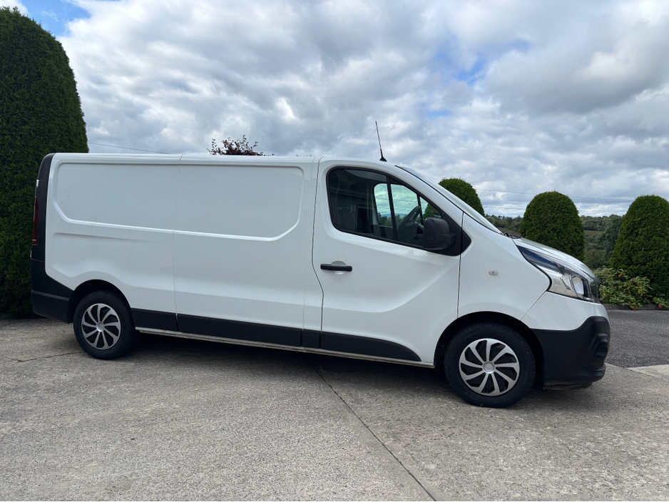 2021 Renault Trafic 2.0L Diesel For Sale Images