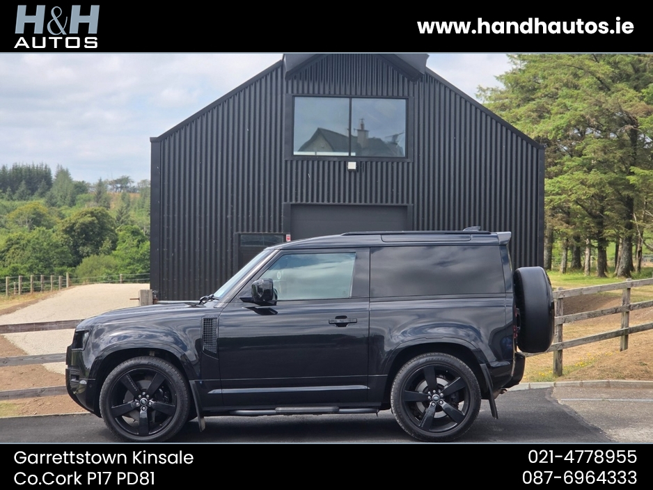 2022 Land Rover Defender 3L Diesel For Sale Images