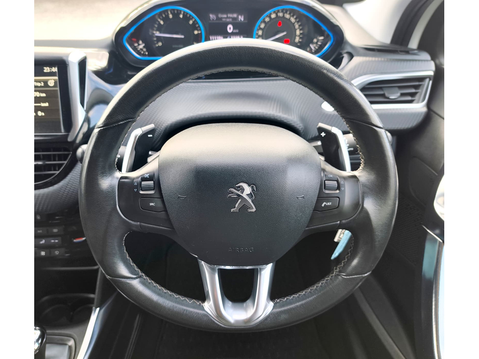 Peugeot 2008 1.2L Petrol Automatic - Low mileage (5356) — thumbnail 9
