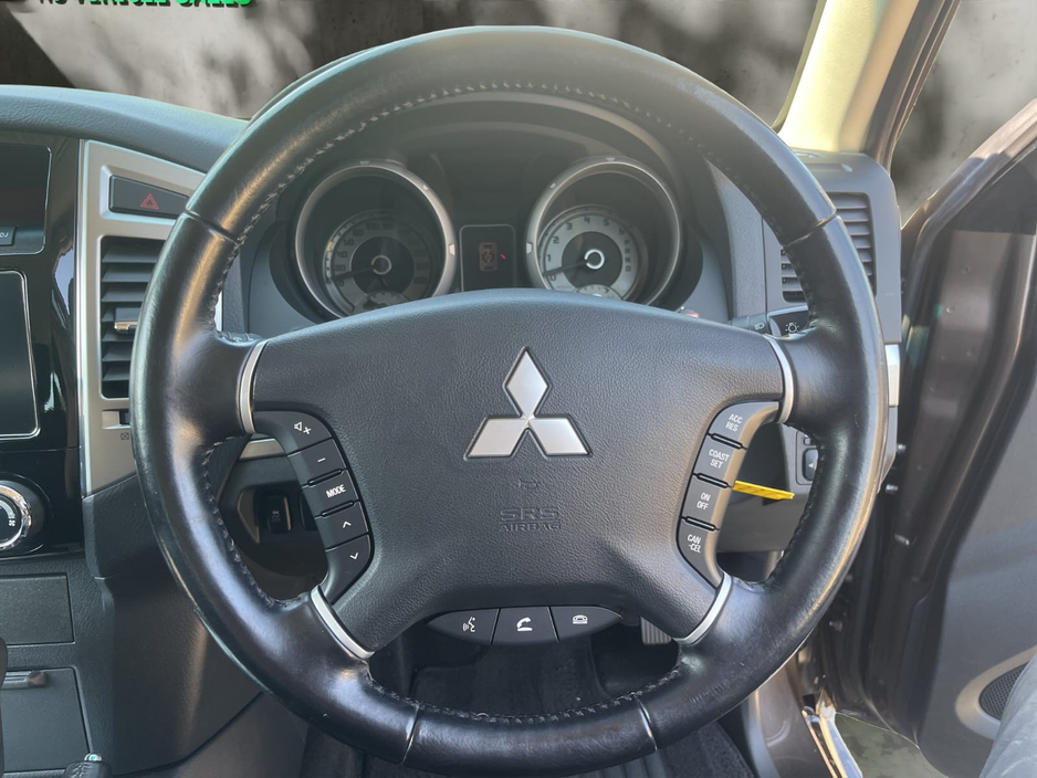 2021 Mitsubishi Pajero 3.2L Diesel For Sale Images