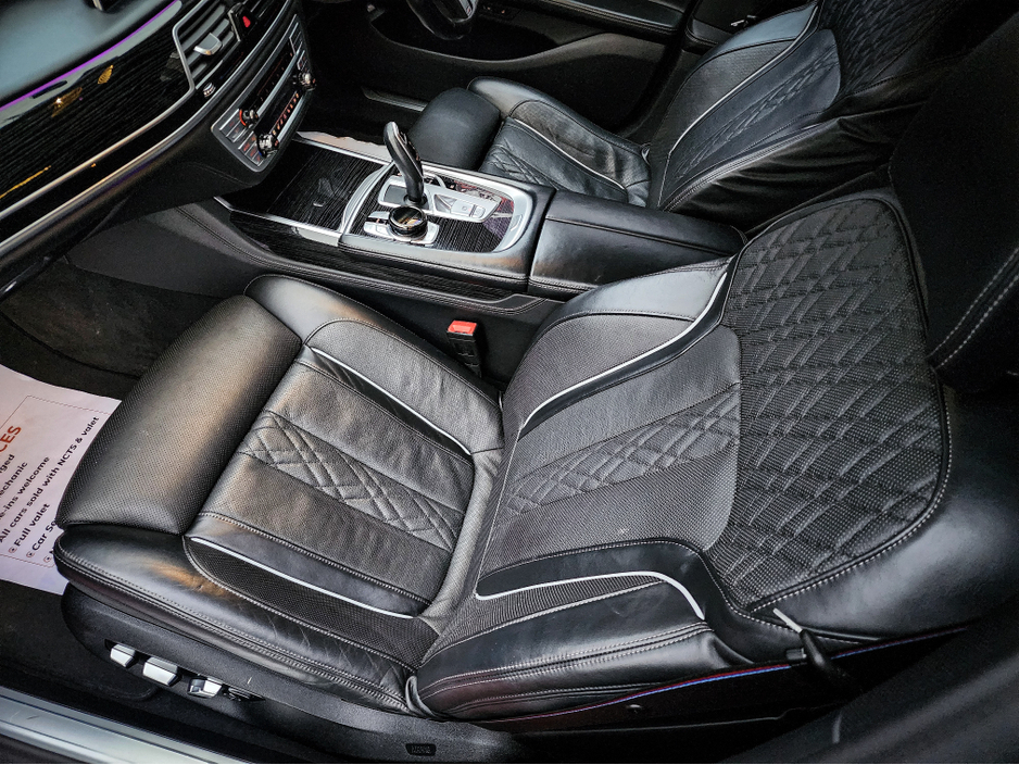 2021 BMW 7 Series 3L Petrol Plug-in Hybrid For Sale Images