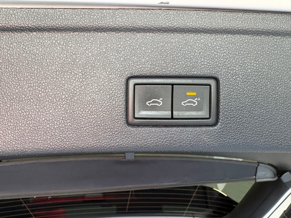 2021 Volkswagen Touareg 3L Diesel For Sale Images