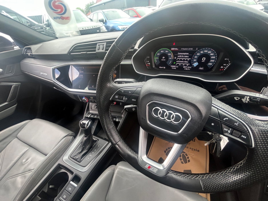 2022 Audi Q3 1.4L Petrol Plug-in Hybrid For Sale Images