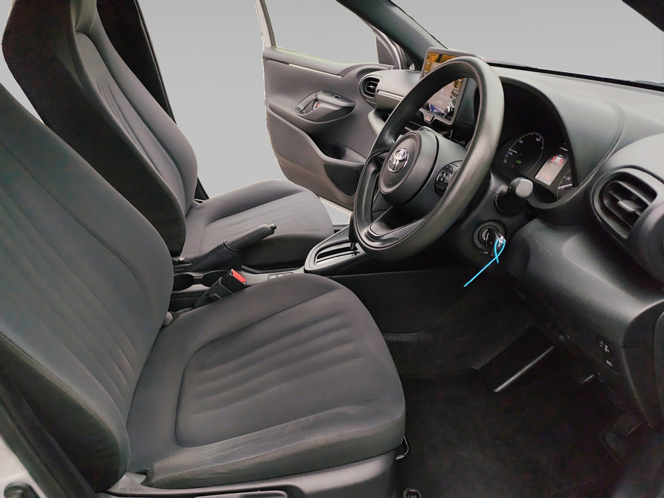 Toyota Yaris 1.5 Petrol Auto — thumbnail 15
