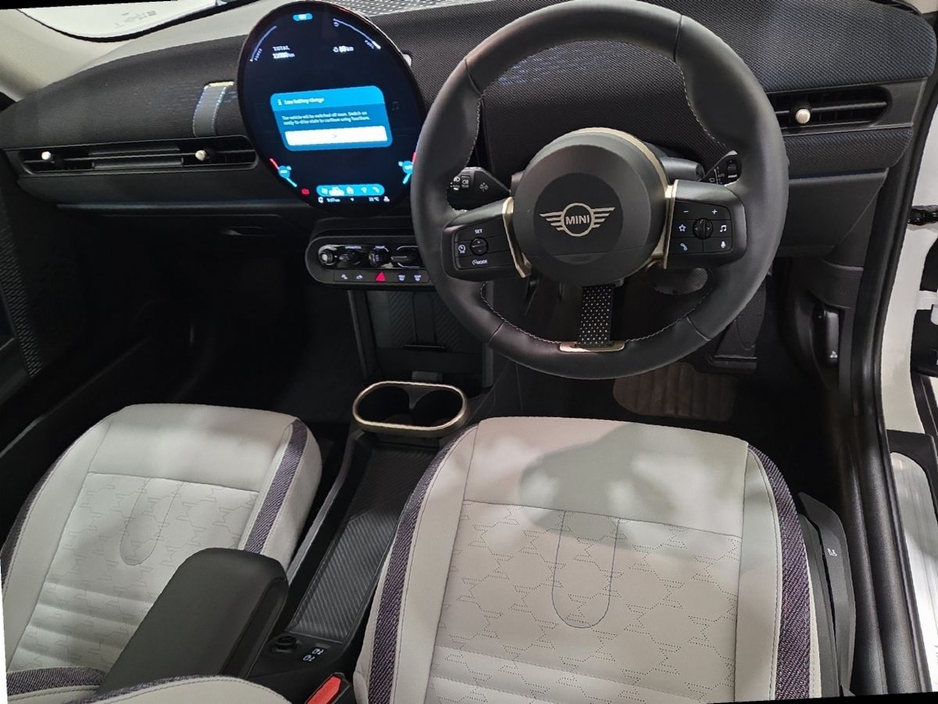 2024 MINI Hatch 1.5L Petrol For Sale Images