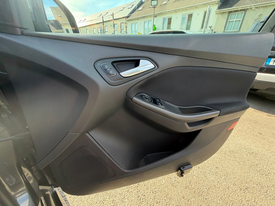 2018 Ford Focus 1L Petrol For Sale Images