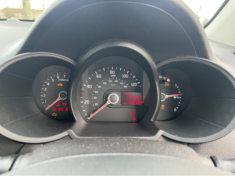 2013 Kia Picanto 1L Petrol For Sale Images