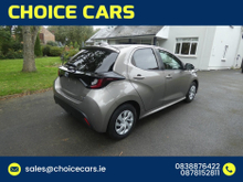 2021 Toyota Yaris 1.5L Hybrid For Sale Images