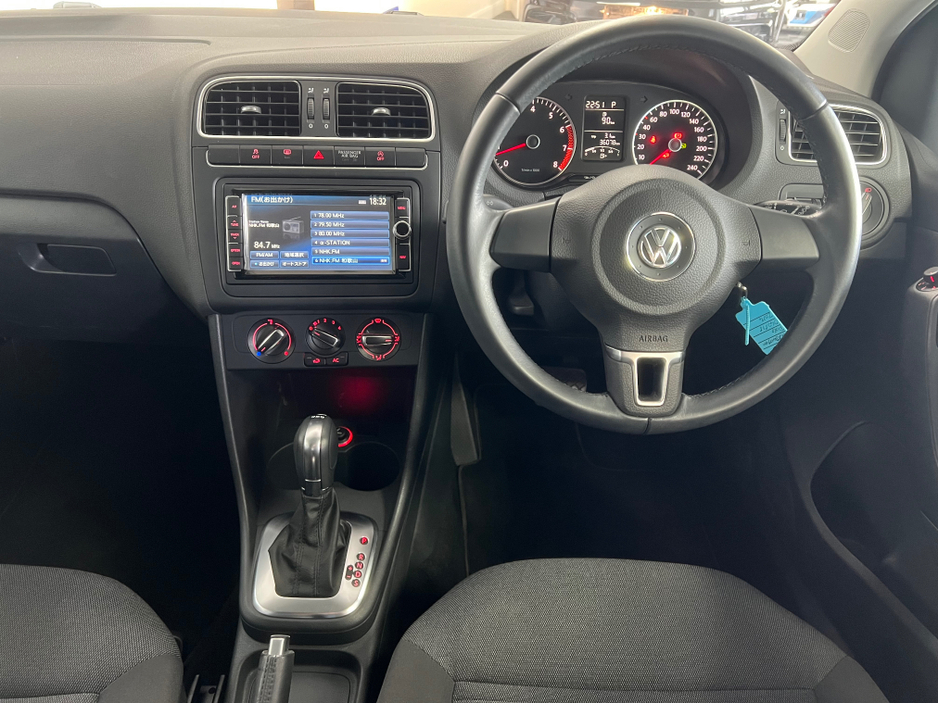 2014 Volkswagen Polo 1.0L Petrol For Sale Images
