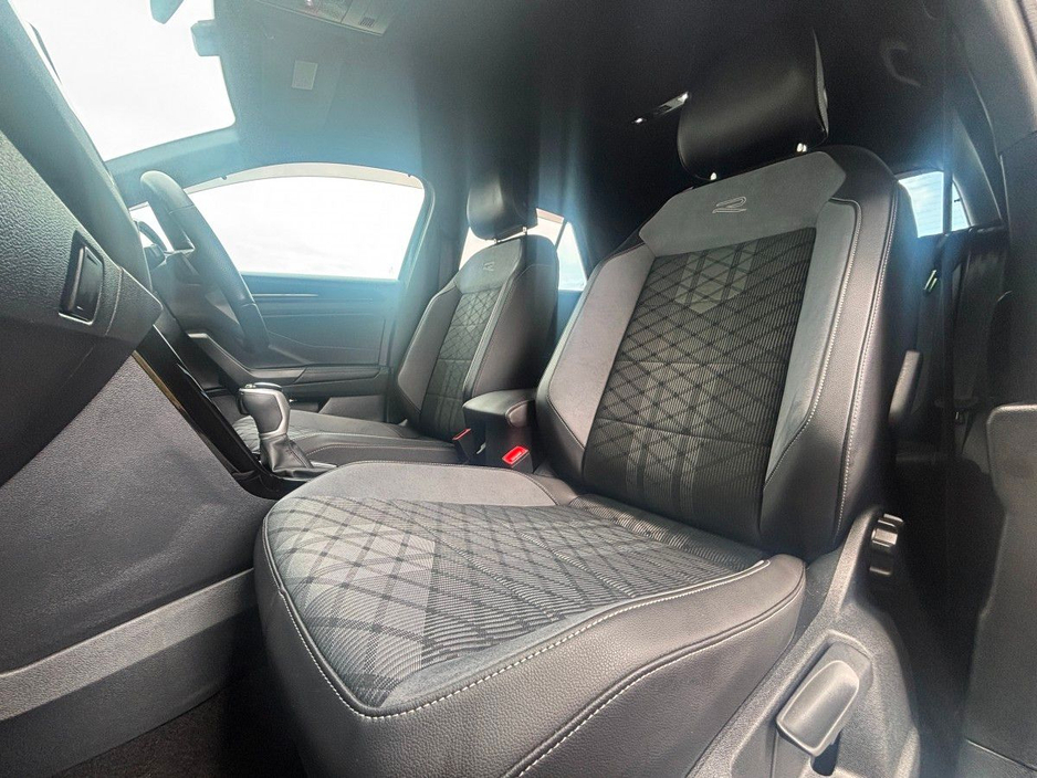 Volkswagen T-Roc R-LINE 2.0 TDI AUTO 12 MONTH WARRANTY — thumbnail 9