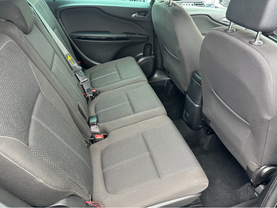 2015 Vauxhall Zafira 2.0L Diesel For Sale Images