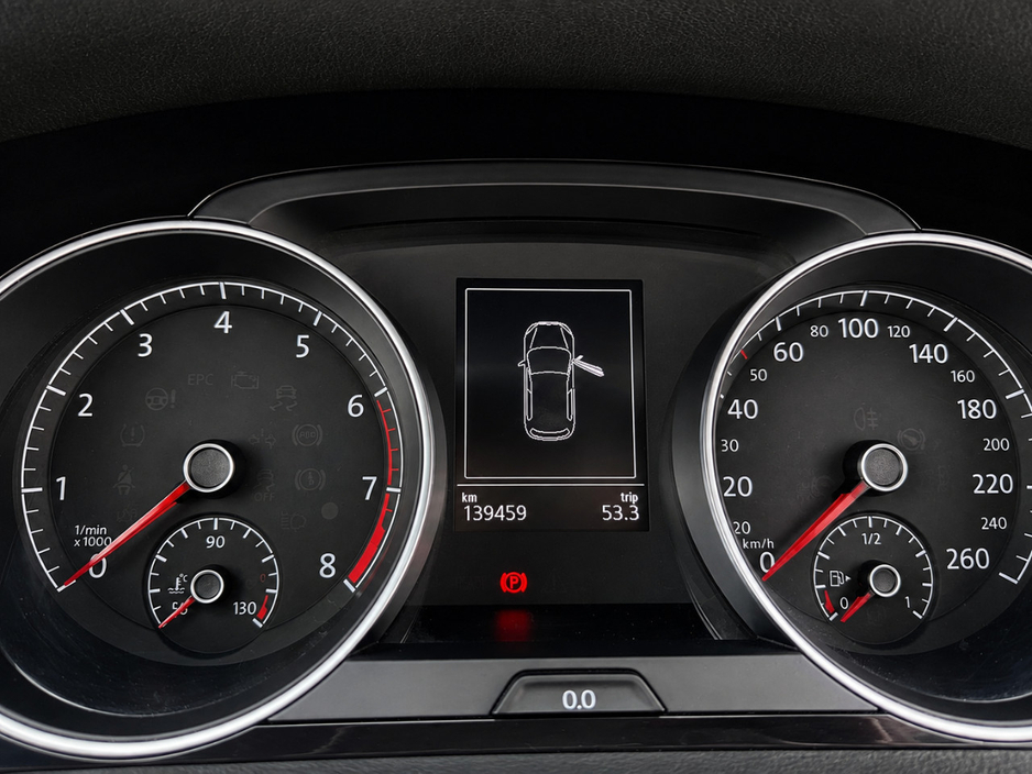 2017 Volkswagen Golf 1.4L Petrol For Sale Images