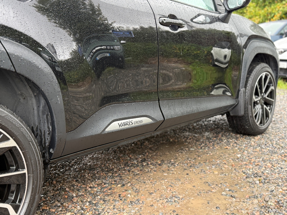 2024 Toyota Yaris Cross 1.5L Petrol Hybrid For Sale Images