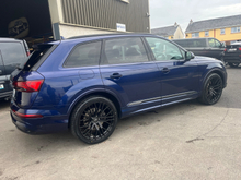 2022 Audi Q7 3L Petrol Plug-in Hybrid For Sale Images