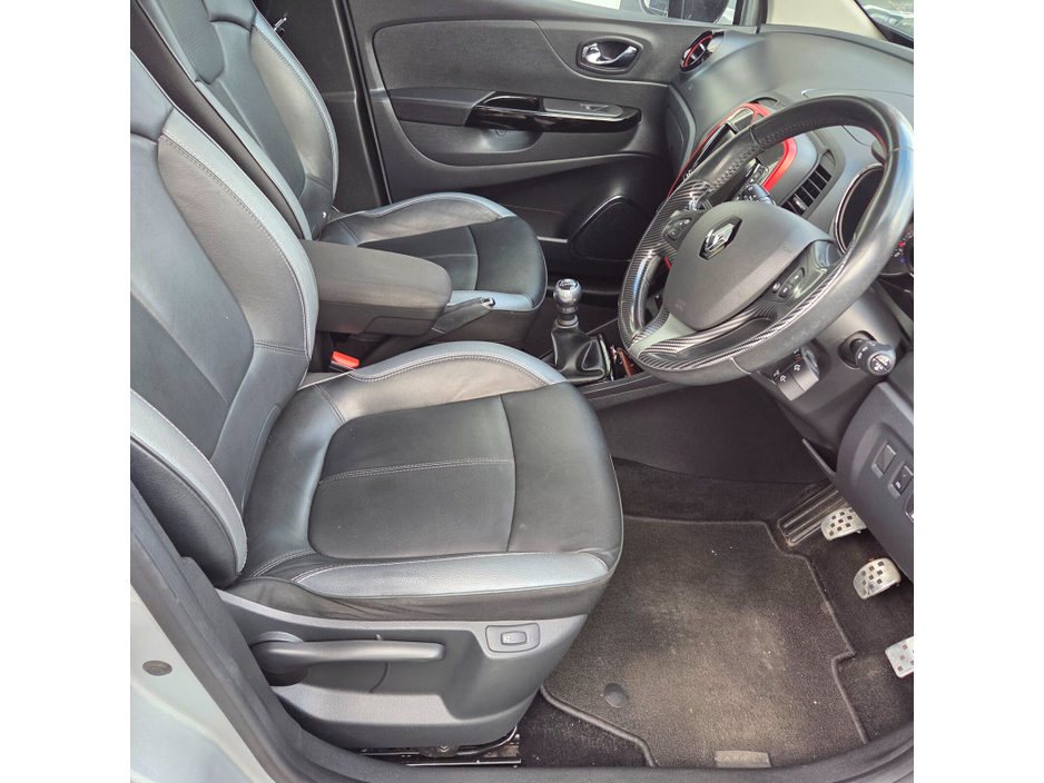 2017 Renault Captur 0.9L Petrol For Sale Images