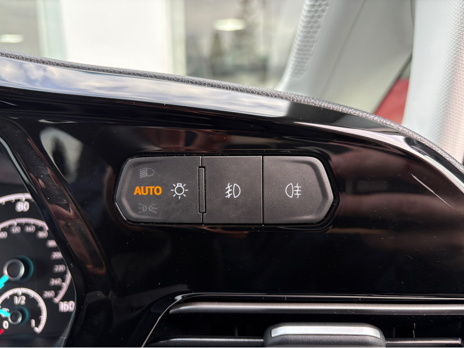 2023 Ford Tourneo Connect 2L Diesel For Sale Images