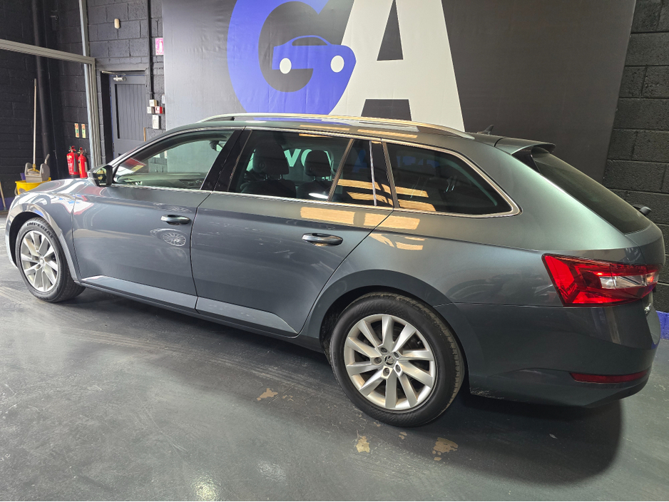 2018 Skoda Superb 2.0L Diesel For Sale Images