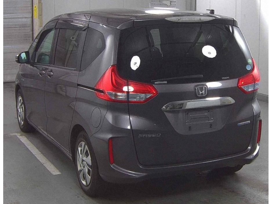 Honda Freed 1.5 Petrol Hybrid Auto — thumbnail 3