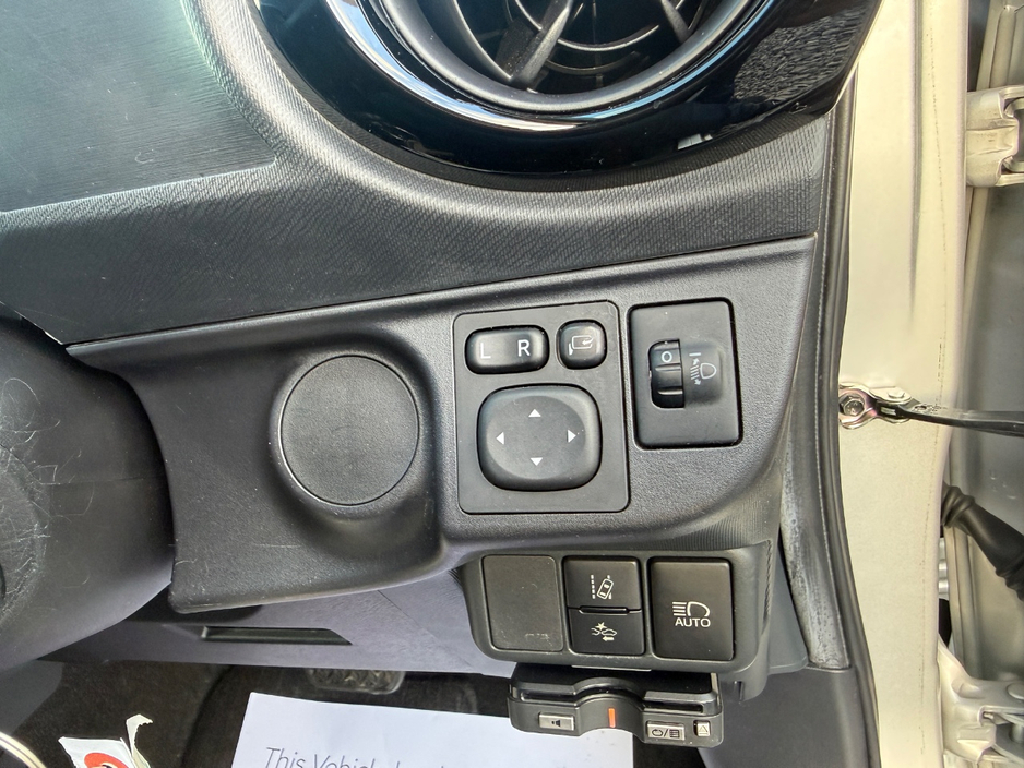 Toyota Aqua 1.5 Petrol Hybrid Automatic — thumbnail 21