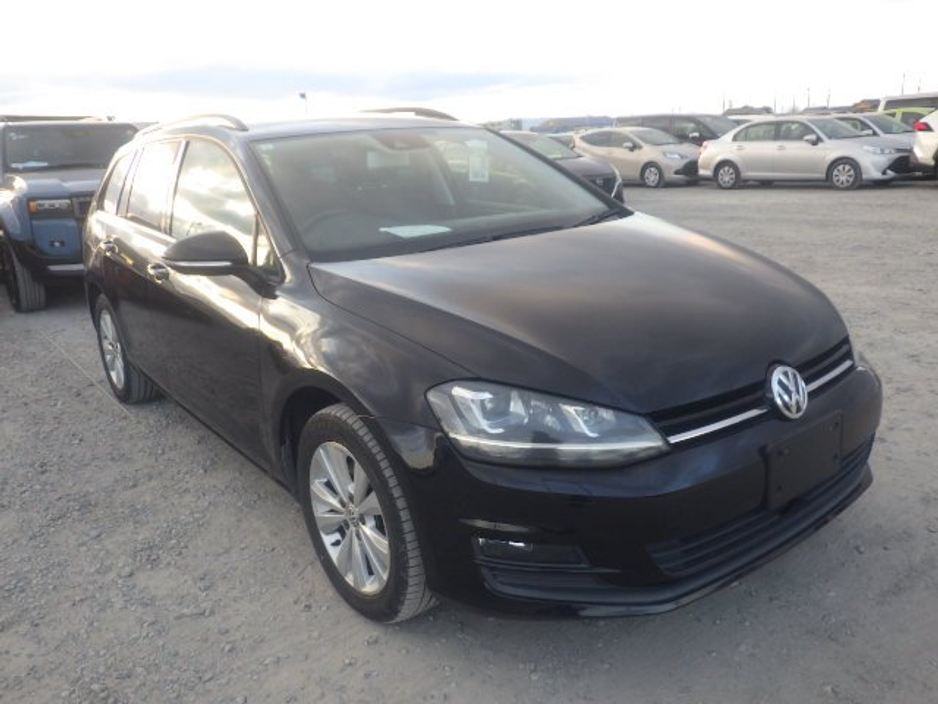 Volkswagen Golf 1.2 Petrol Auto Estate — thumbnail 2