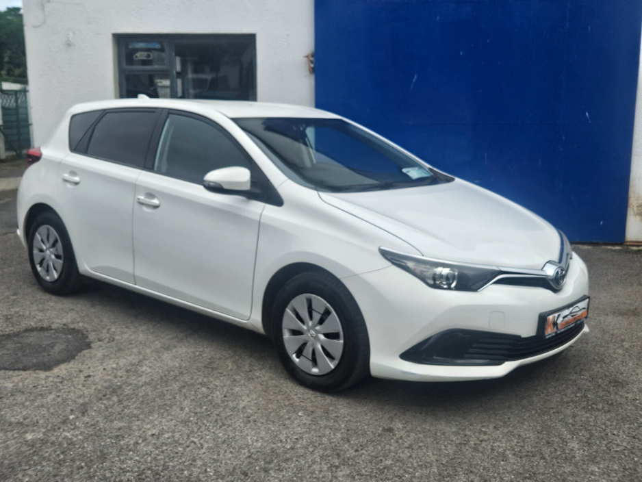 2019 Toyota Auris
