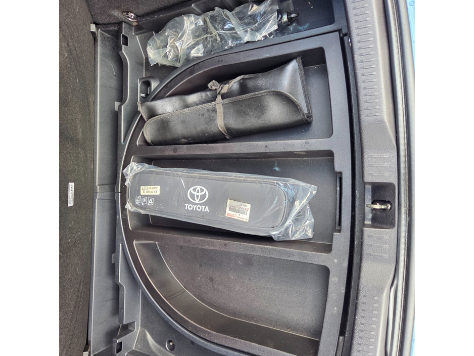 2016 Toyota Auris 1.2L Petrol For Sale Images