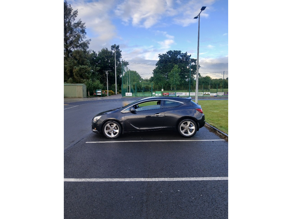 2013 Vauxhall Astra 1.7L Diesel For Sale Images