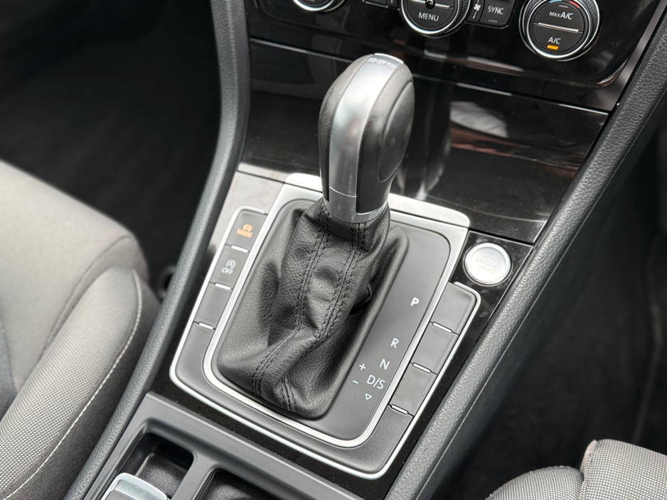 2015 Volkswagen Golf 1.4L Petrol For Sale Images