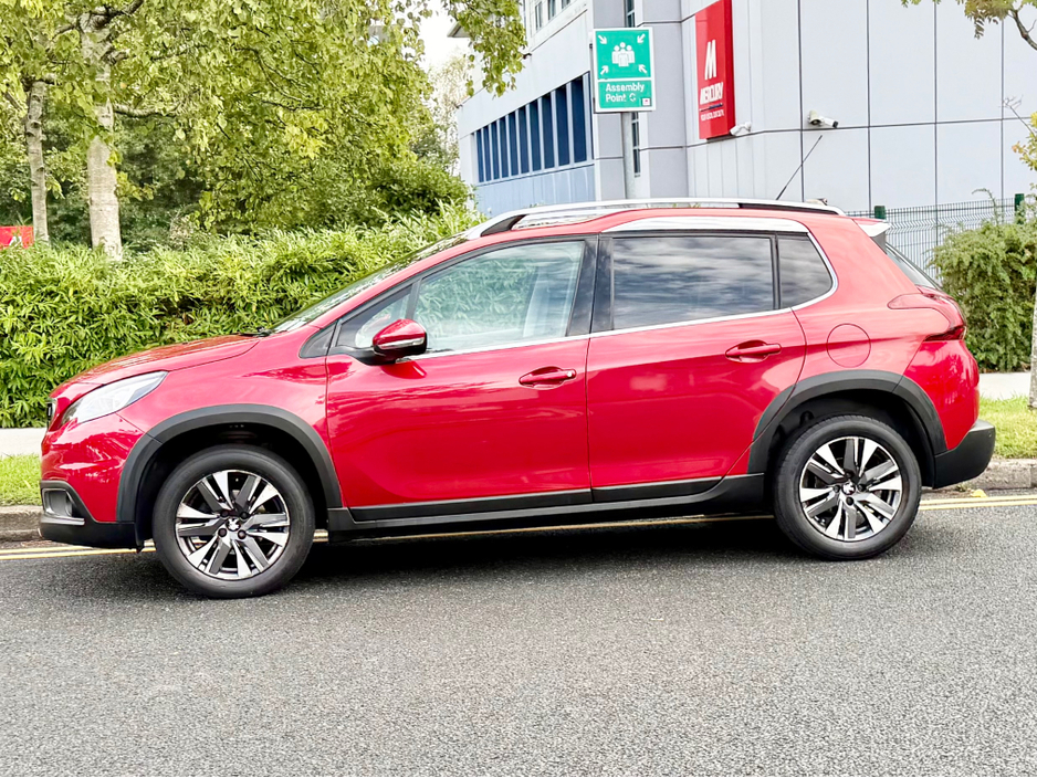 Peugeot 2008 ALLURE 1.2 PURETECH!ONLY 32K MLS!! — thumbnail 3
