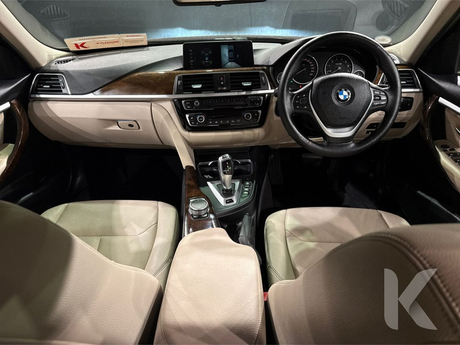 BMW 3 Series 330E HYBRID 2.0 AUTOMATIC - CRUISE CONTROL - FULL WHITE LEATHER UPHOLSTERY - HEATED ELECTRIC SEATS - REVERSE CAMERA/PARKING SENSORS — thumbnail 14