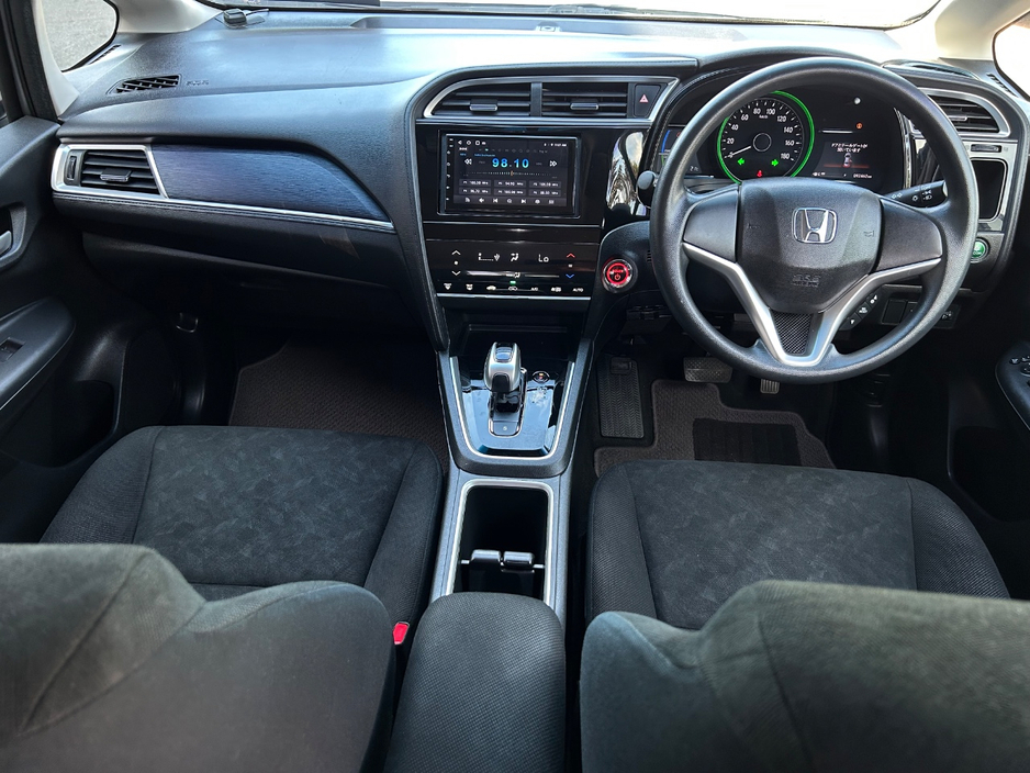 2018 Honda Shuttle 1.5L Petrol Hybrid For Sale Images