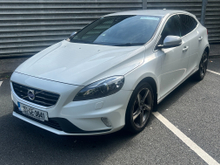 2015 Volvo V40 2L Diesel For Sale Images