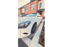 Mercedes-Benz CLA Class 200 D SPORT 4DR
